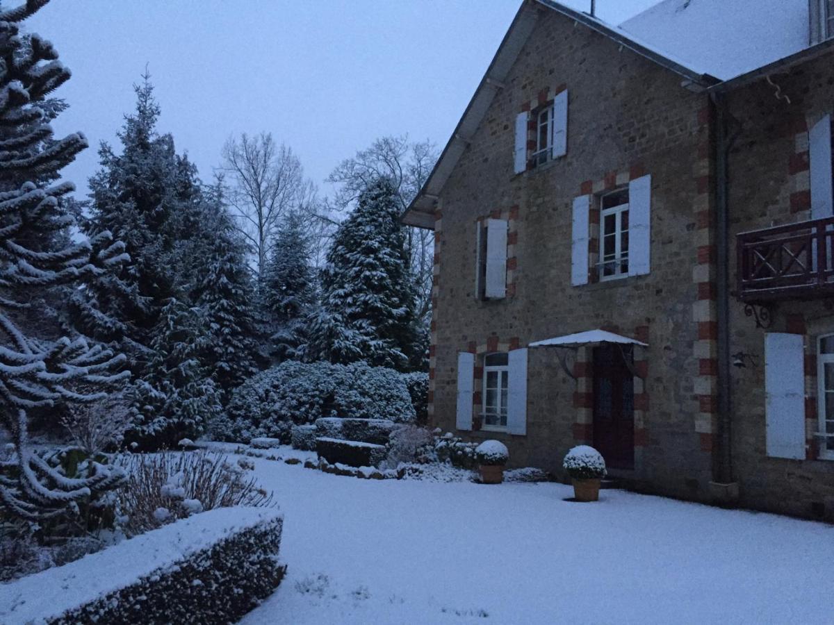 Villa Chanteraine Fleury  Buitenkant foto